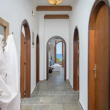 Sea View Luxury House * Charaki